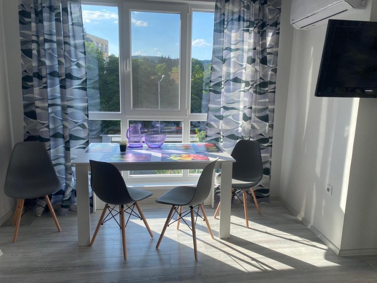 Ferienwohnung Уютен Нов Апартамент - Стара Загора С Две Спални Exterior foto