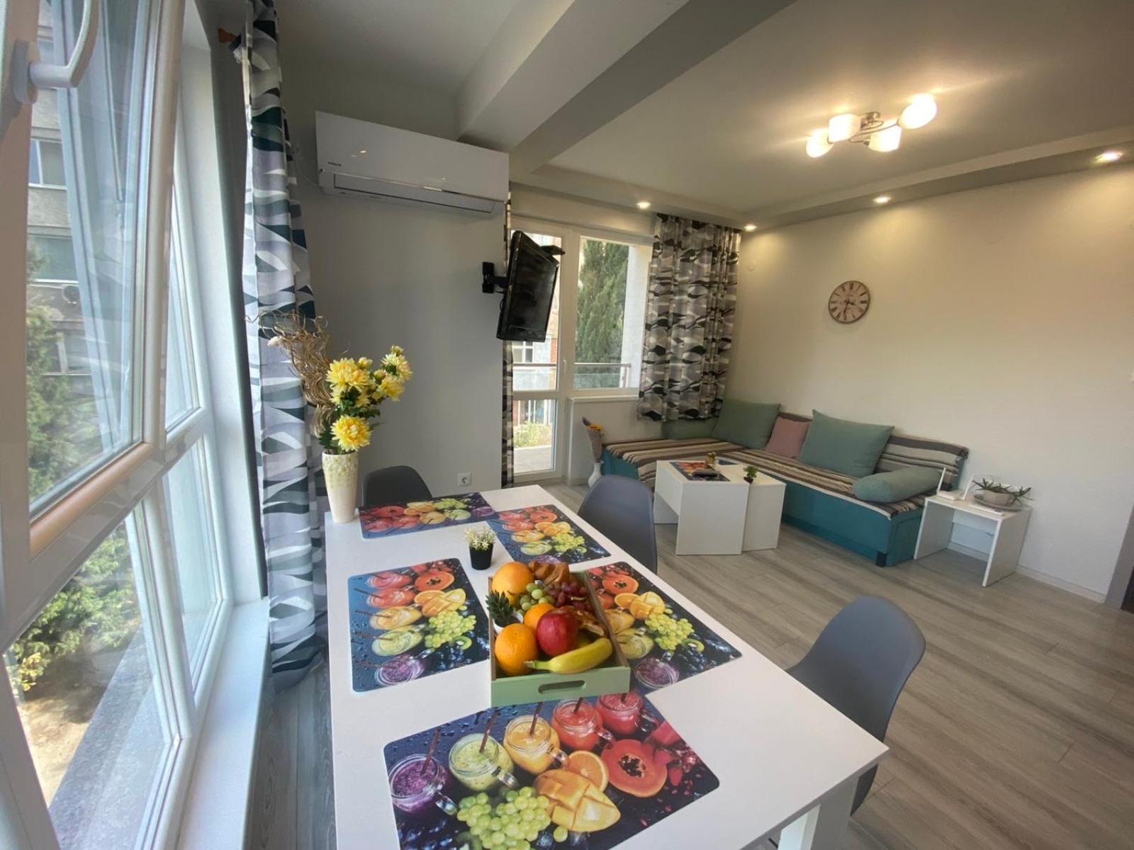 Ferienwohnung Уютен Нов Апартамент - Стара Загора С Две Спални Exterior foto