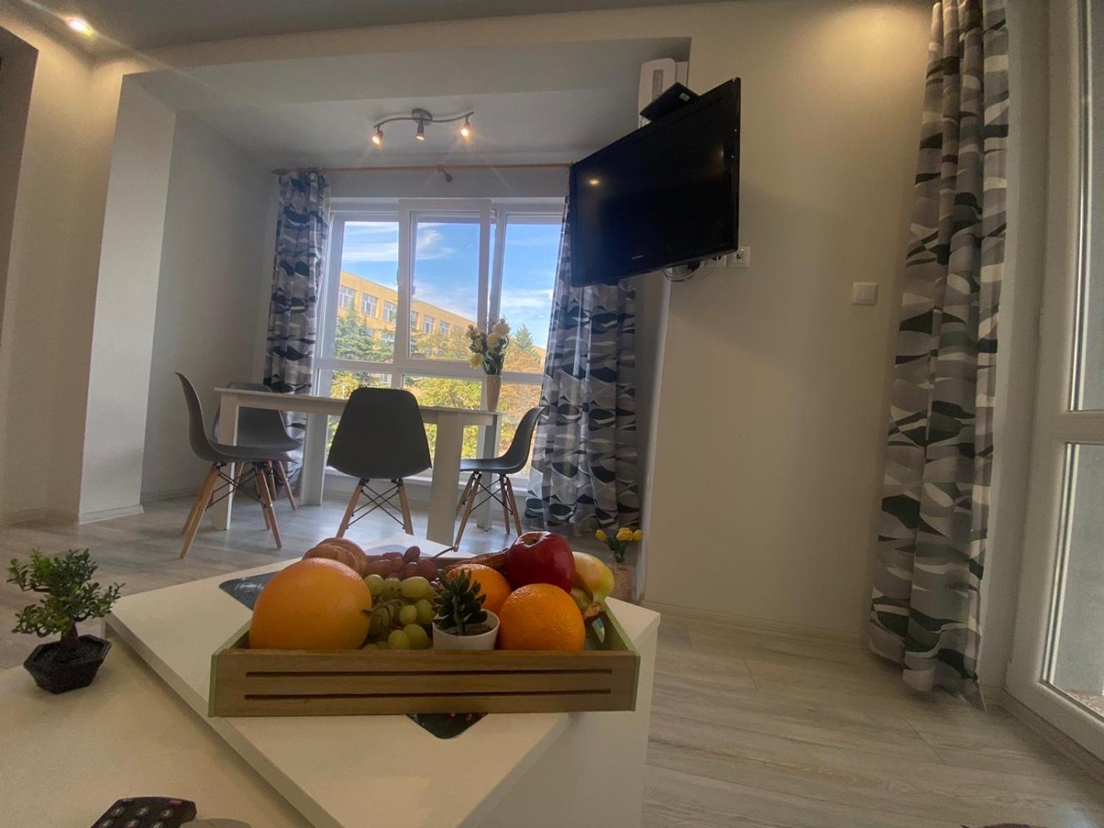 Ferienwohnung Уютен Нов Апартамент - Стара Загора С Две Спални Exterior foto